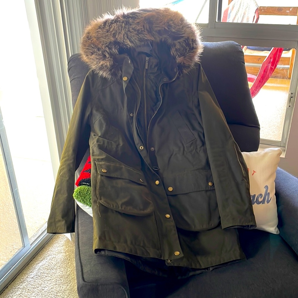 Barbour jacket size 6. Like new